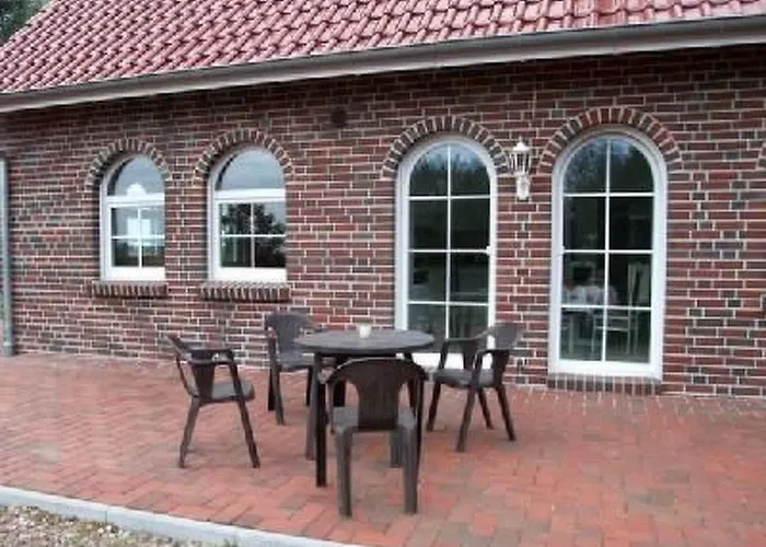 Direkt Am Wasser In Dornum Westerbur By Interhome 多纳莫塞尔